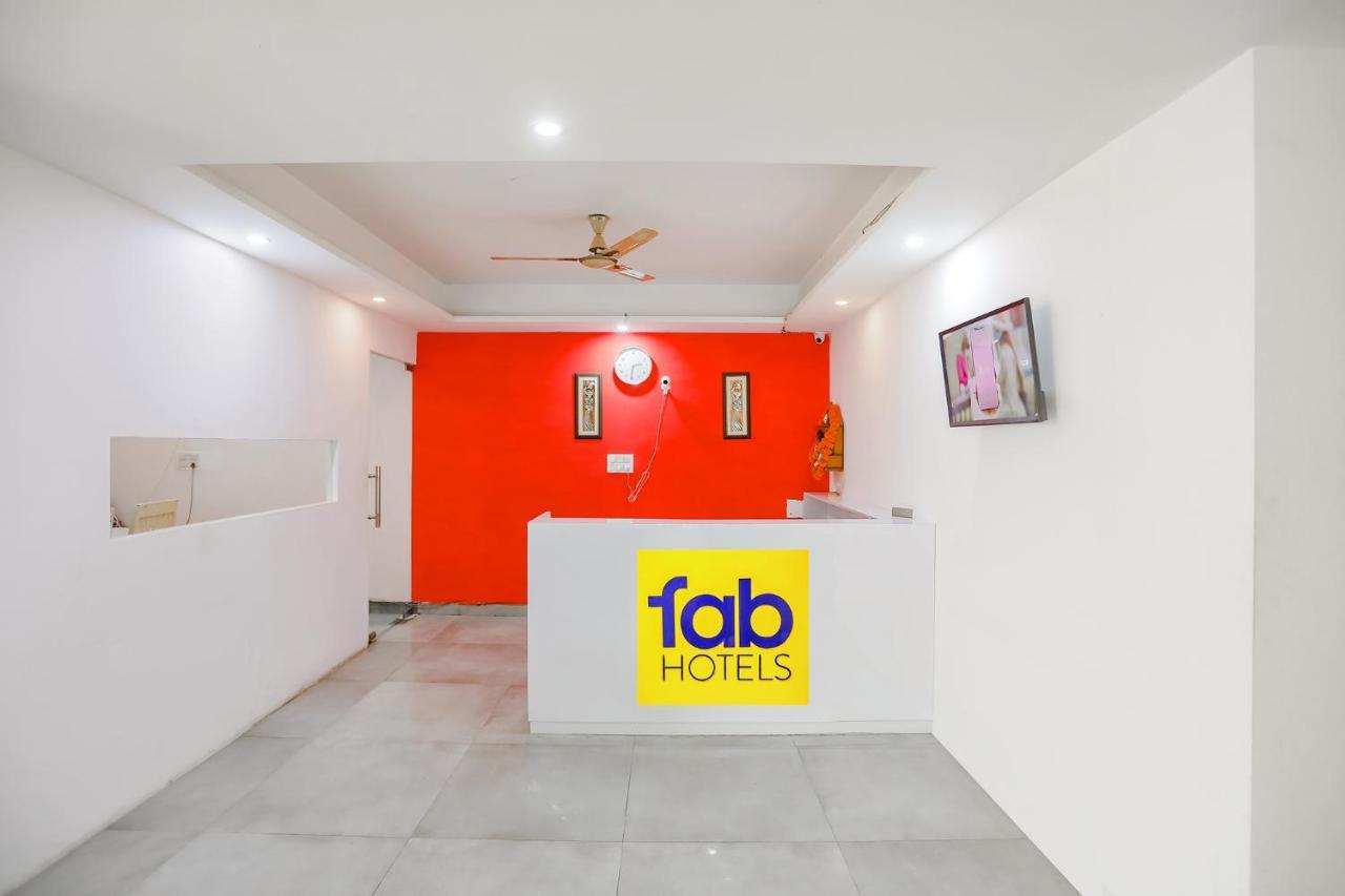 Fabhotel F9 Sector 19 Noida Exteriér fotografie