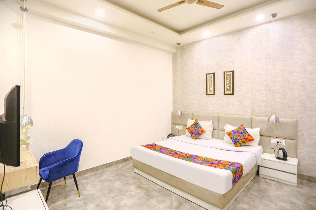 Fabhotel F9 Sector 19 Noida Exteriér fotografie