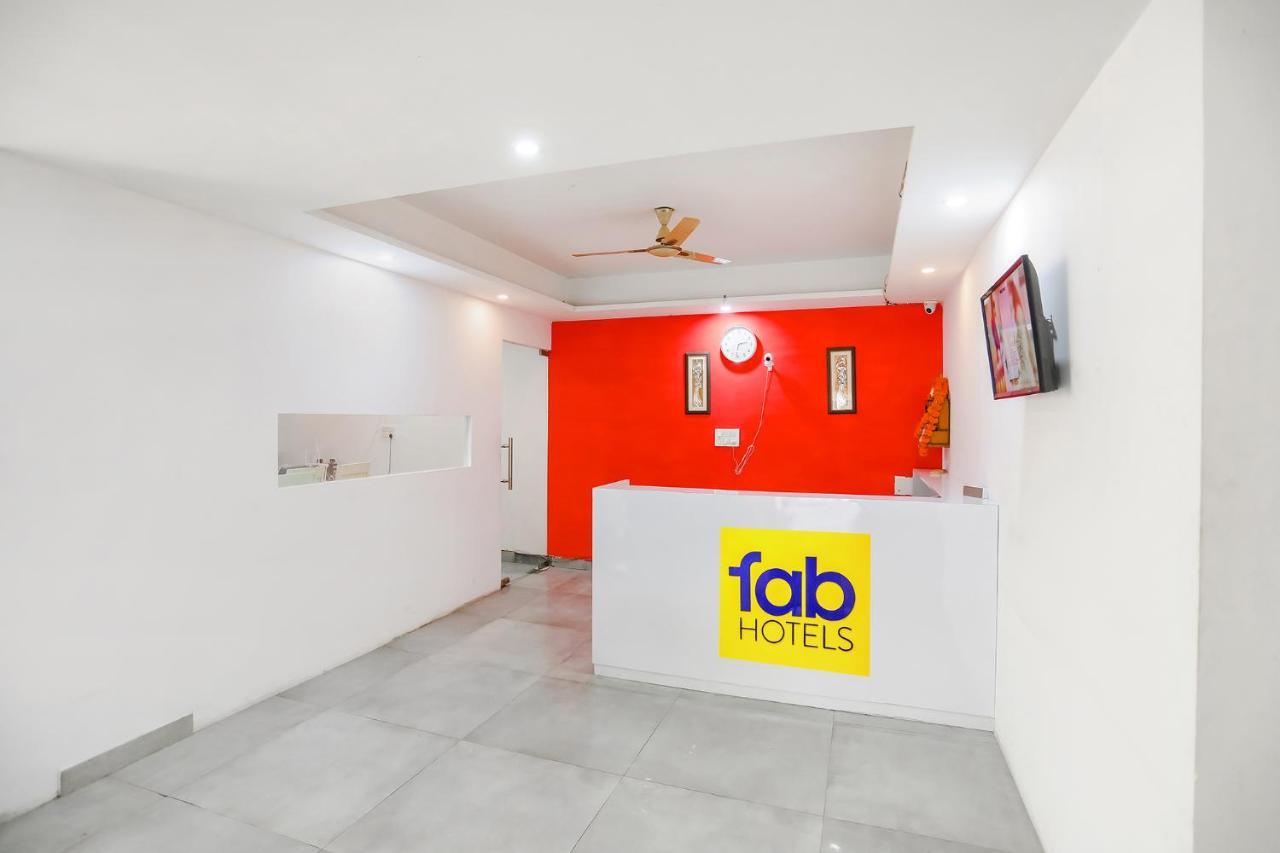 Fabhotel F9 Sector 19 Noida Exteriér fotografie