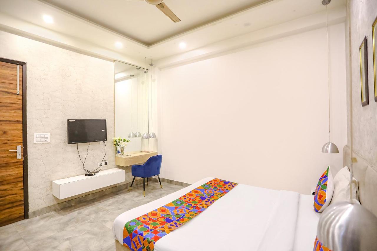 Fabhotel F9 Sector 19 Noida Exteriér fotografie
